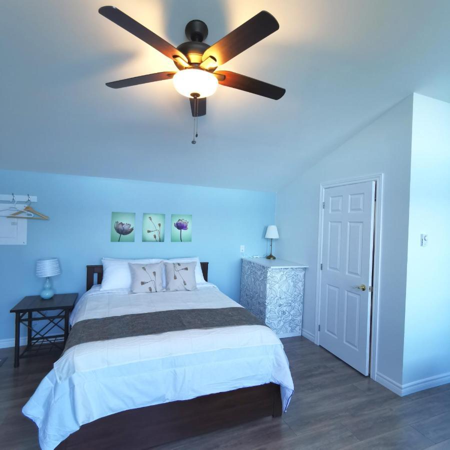 Knotty Pine Ocean Front Suite - Adults Only إينغونيش المظهر الخارجي الصورة