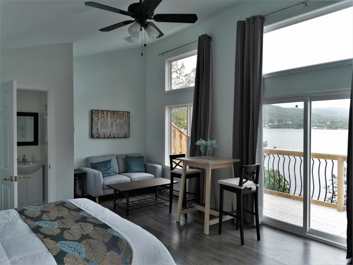 Knotty Pine Ocean Front Suite - Adults Only إينغونيش المظهر الخارجي الصورة