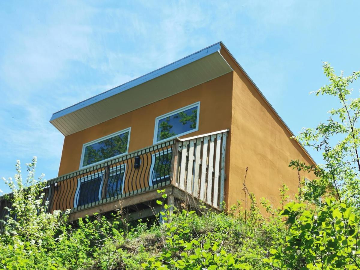 Knotty Pine Ocean Front Suite - Adults Only إينغونيش المظهر الخارجي الصورة